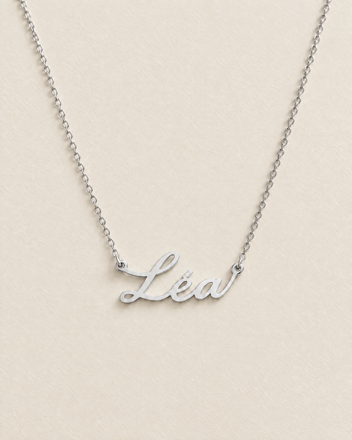 Collier Prénom Signature, finition argentée