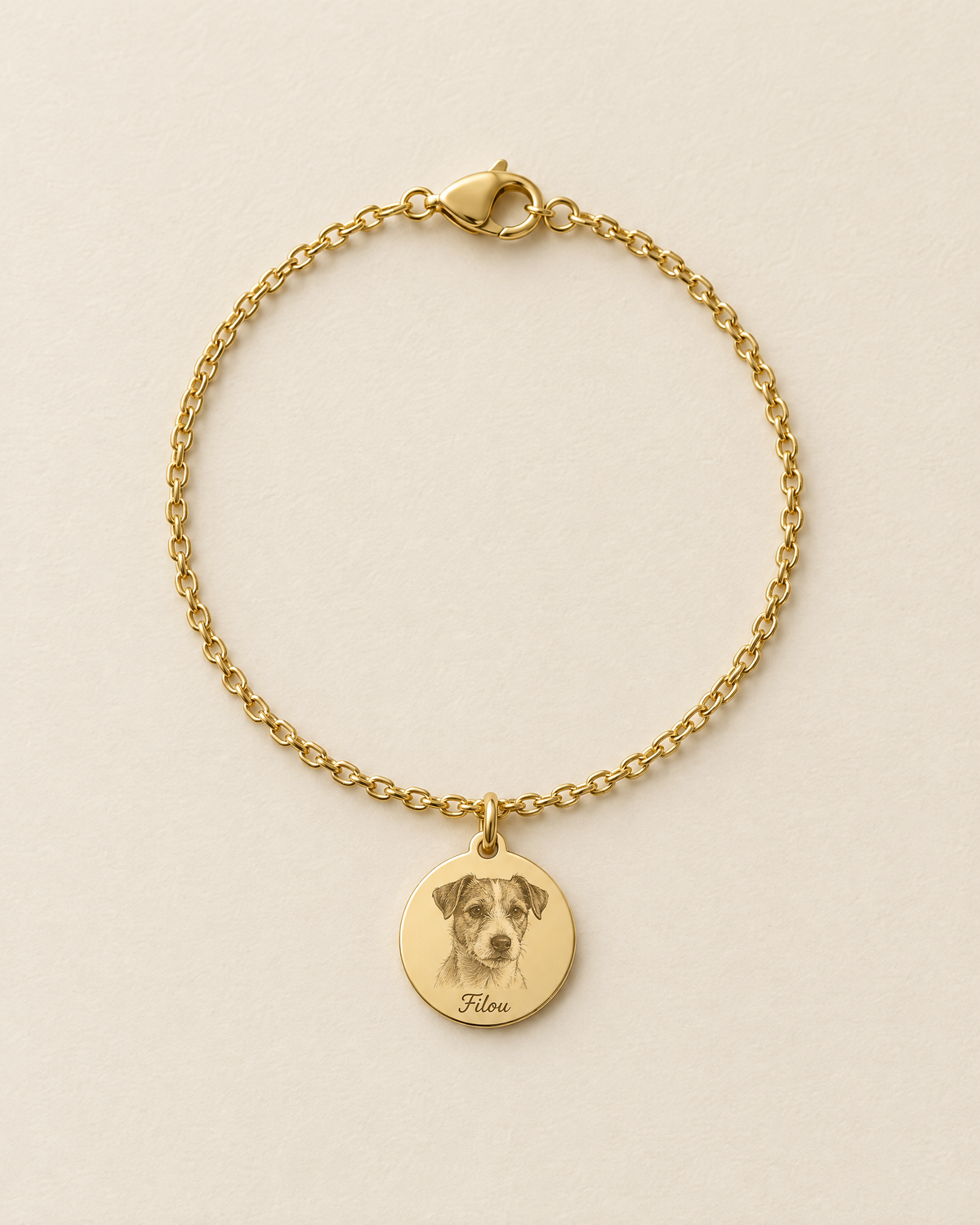 Bracelet Portrait, finition dorée : portrait de chien gravé et prénom Filou